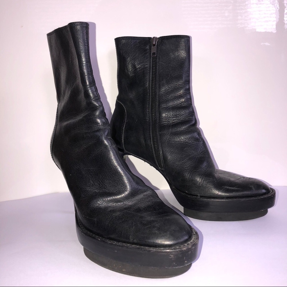 Vintage Size 38 Ann Demeulemster Black Booties